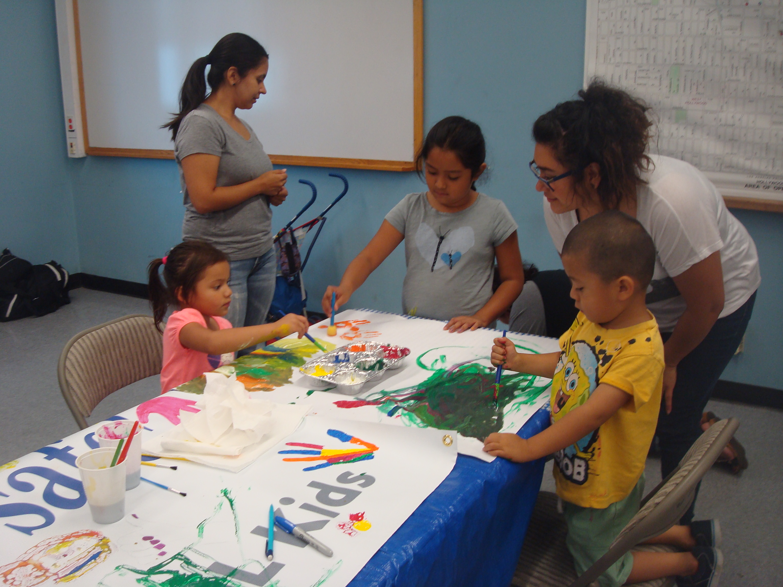 UNIDOS Hosts Art Party for Pal Kids